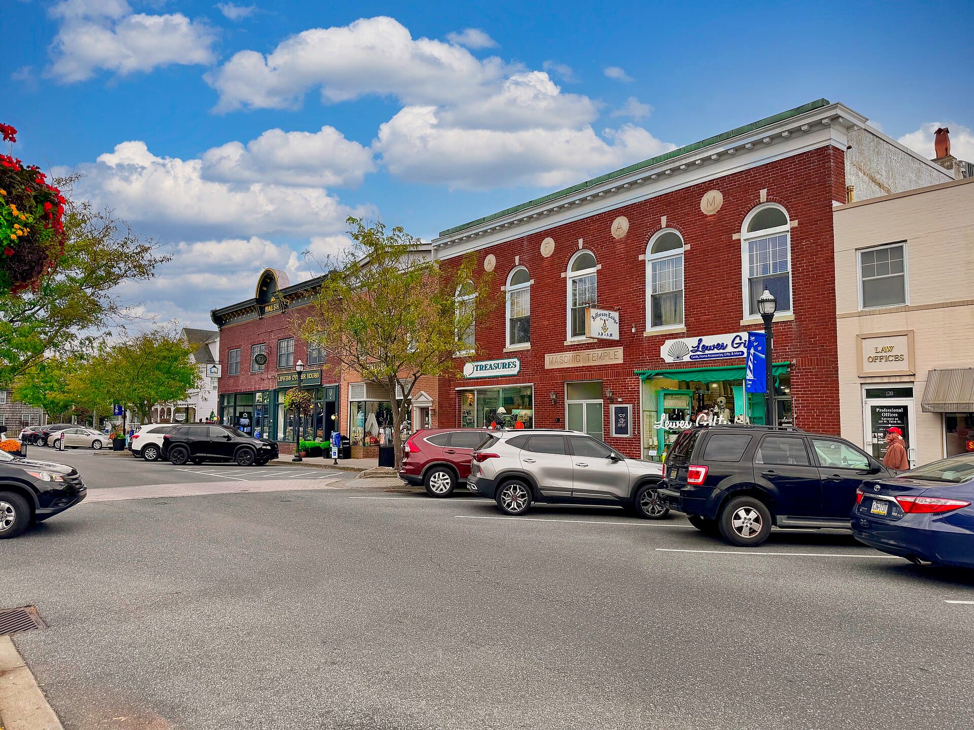 Local street or neighborhood view of Lewes, Delaware