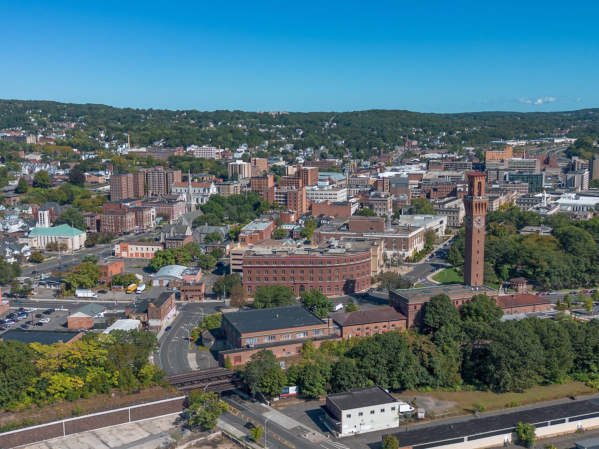 Local street or neighborhood view of Waterbury, Connecticut